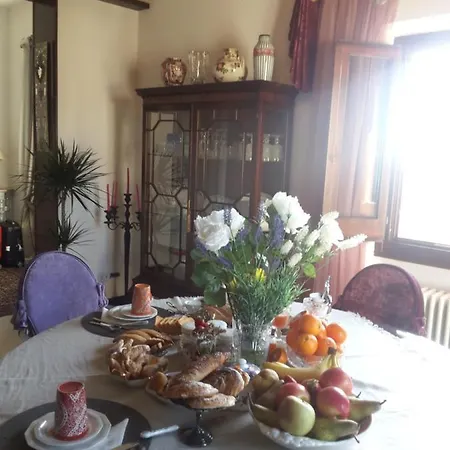 L'orologio Bed and breakfast Signa